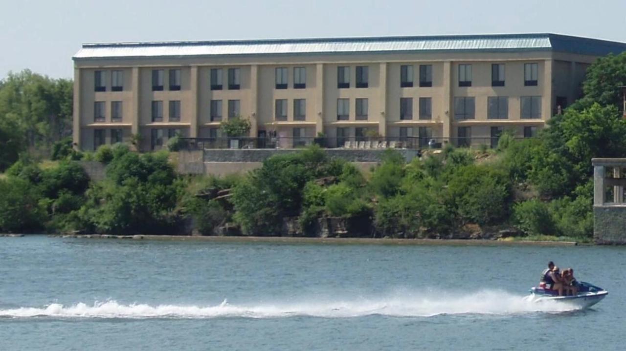 מארבל פולס Hidden Falls Inn מראה חיצוני תמונה